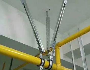 闸阀支撑架的质量要求。价格决定了龙沙抗震支撑框架的质量。